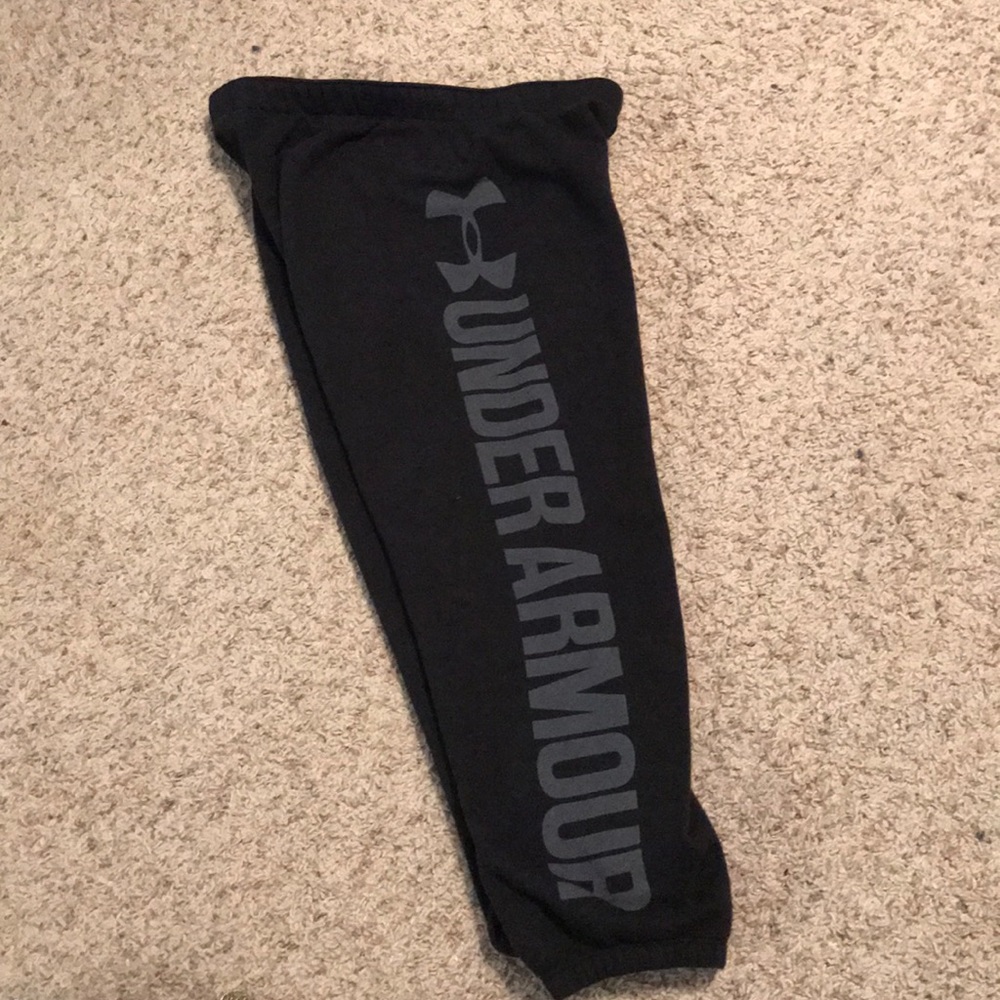 Cropped fleece under armour sweatpants